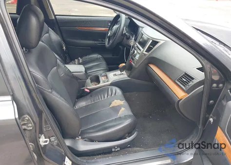 2013 Subaru Outback 2.5I Limited из США, поврежденный, VIN 4S4BRCPC2D3224452